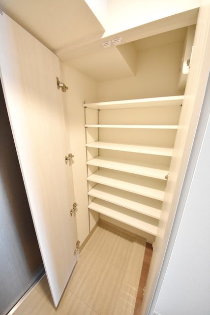 オーキッドレジデンス住吉の玄関写真