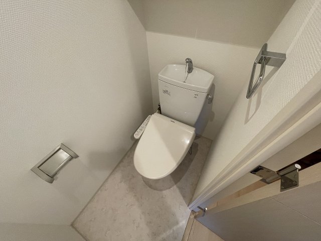 トイレ　ゆったりとした空間のトイレです