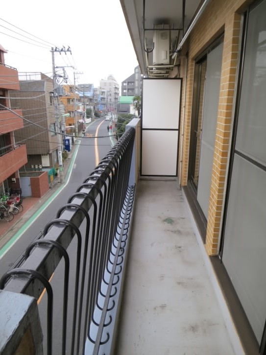 京王線 千歳烏山駅 徒歩5分 4階建 築45年の内装写真