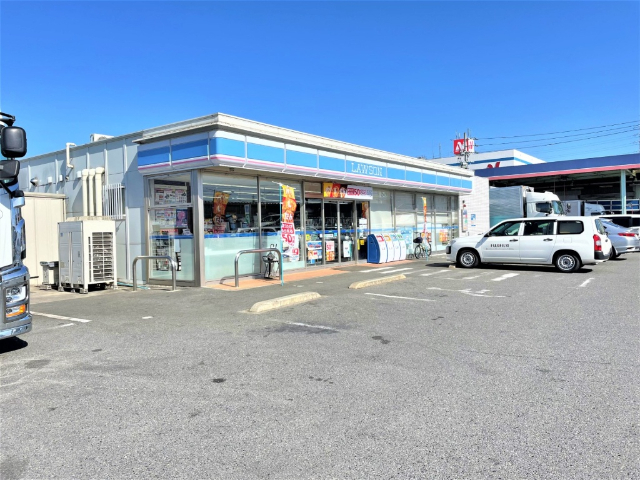 コンビニ　ローソン小牧トラックターミナル店（コンビニ）まで531m