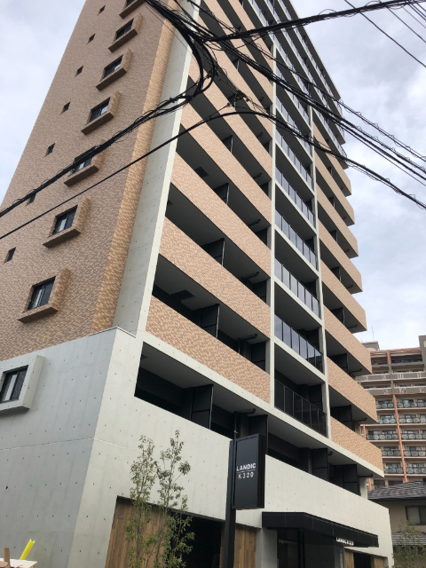 西鉄天神大牟田線 西鉄平尾駅 徒歩11分 築6年