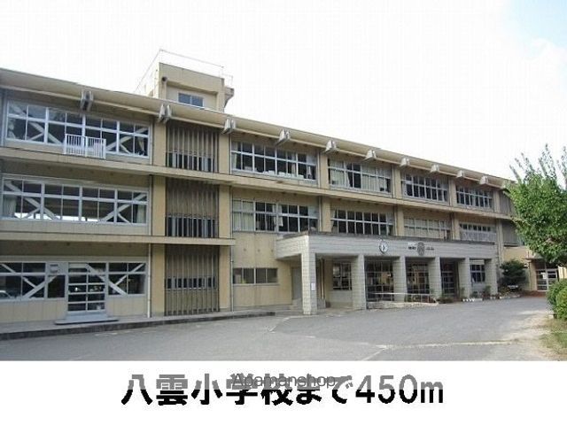 ＪＲ山陰本線 松江駅 バス乗車時間：28分 最寄りバス停で下車 徒歩7分 2階建 築19年の周辺写真