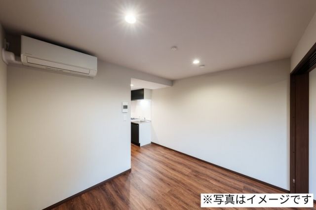 robot home 南千住IIの居間写真