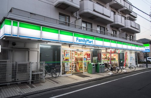 コンビニ　ファミリーマート 浜田山駅北店（コンビニ）まで38m
