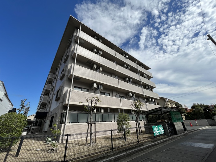 Sun Wood Courtの外観写真