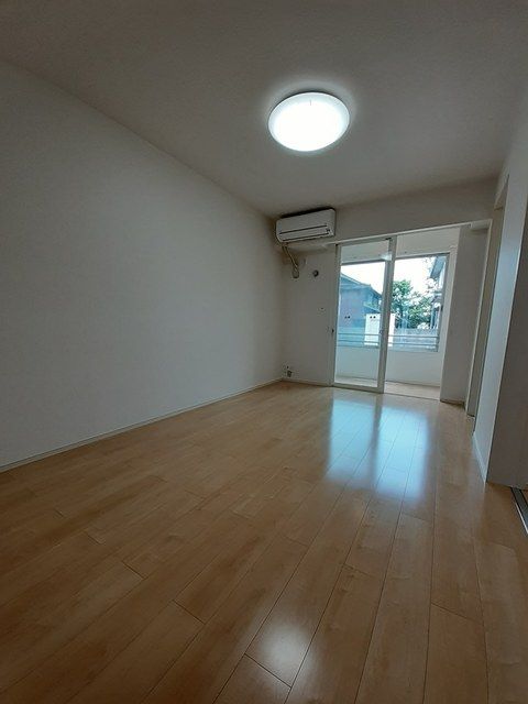 スターブル.Tの居間写真