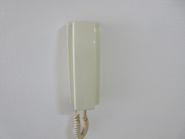 セキュリティ　他の部屋の写真を使用していま…