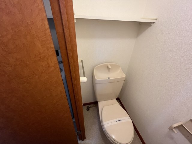 レオパレスパルコートAのトイレ写真