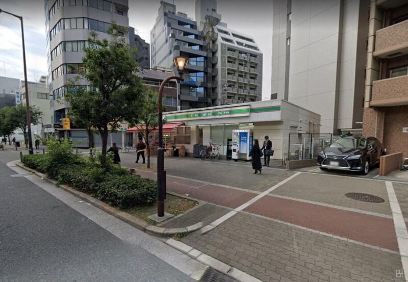 コンビニ　ローソンストア１００西区立売堀店（コンビニ）まで428m