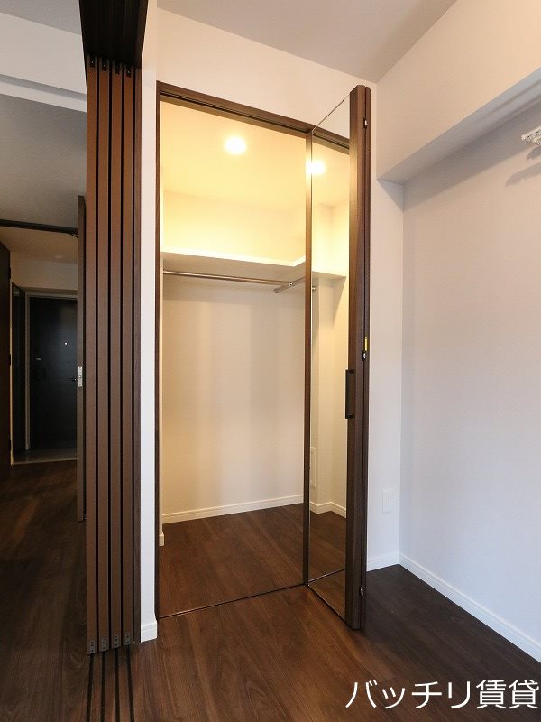 収納　※同マンション別部屋写真のため、現状優先。