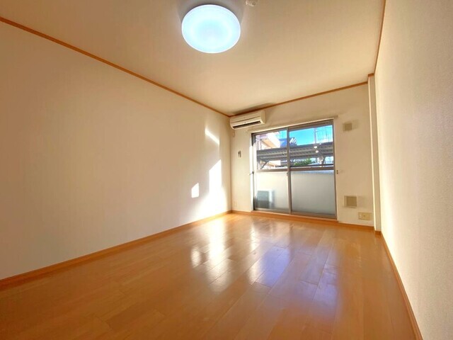 ハイツ HIROの居間写真