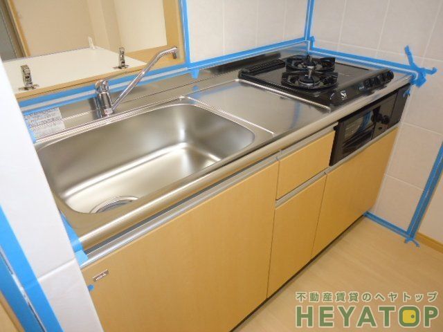 キッチン　システムキッチン完備（同仕様写真）