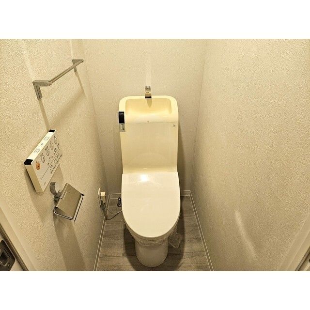 トイレ　清潔感のあるトイレです