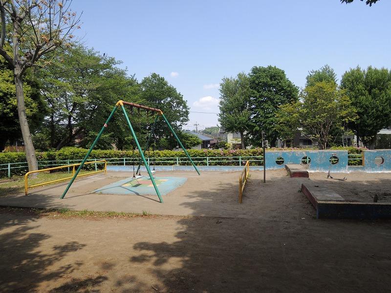 公園　鶴川どんぐり児童公園（公園）まで187m