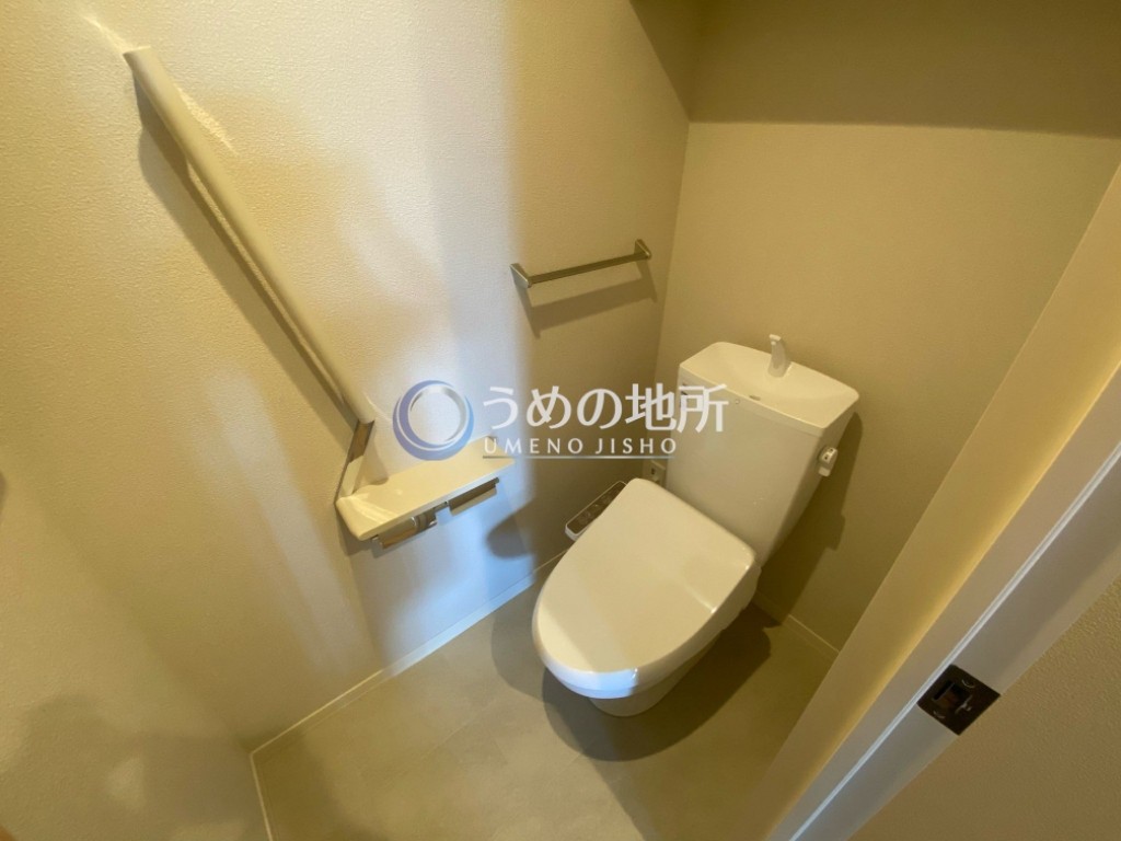 トイレ　トイレ