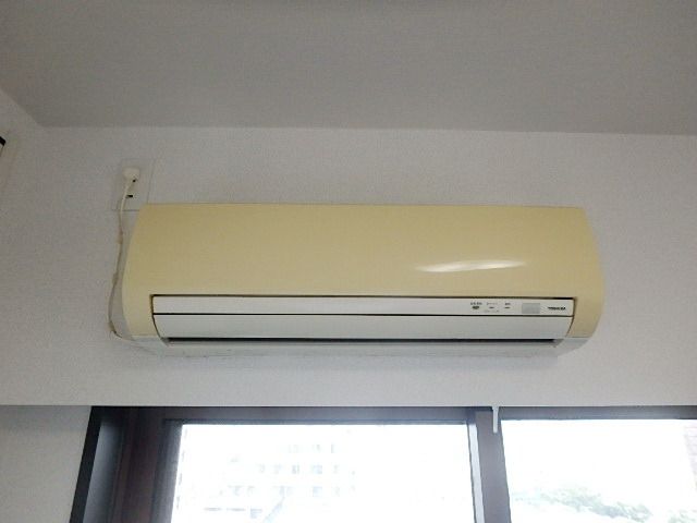 その他　★エアコン★
