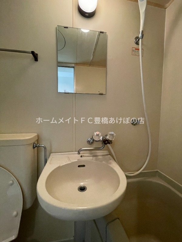 洗面設備　同型別部屋写真
