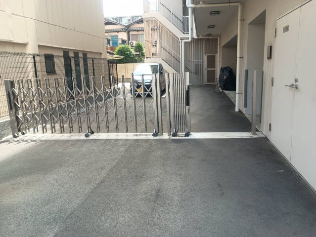 駐車場　駐車場完備です
