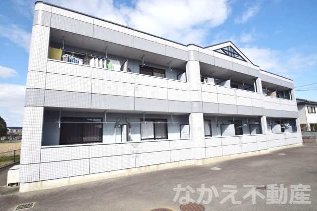 建物外観　外観は落ち着いています