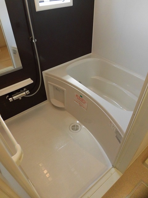 バス・シャワールーム　追炊き・浴室換気乾燥機付き