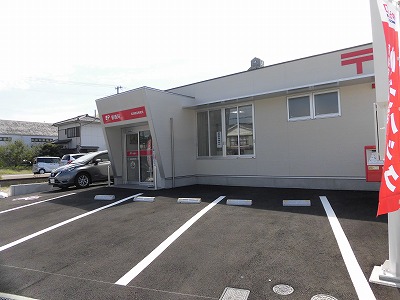 郵便局　高須簡易郵便局（郵便局）まで384m