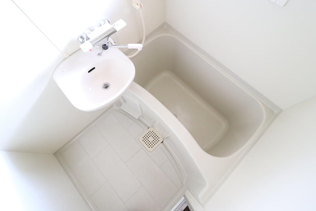 バス・シャワールーム　浴室