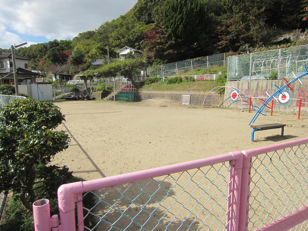 【安芸郡海田町畝のアパートの幼稚園・保育園】