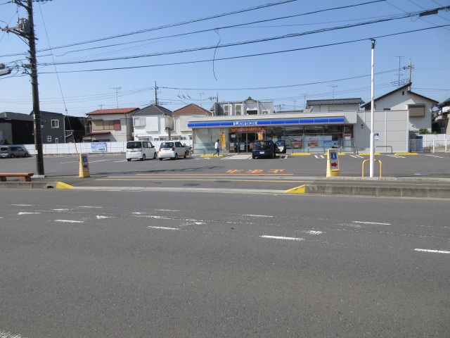 コンビニ　ローソン三芳藤久保富士塚店（コンビニ）まで482m