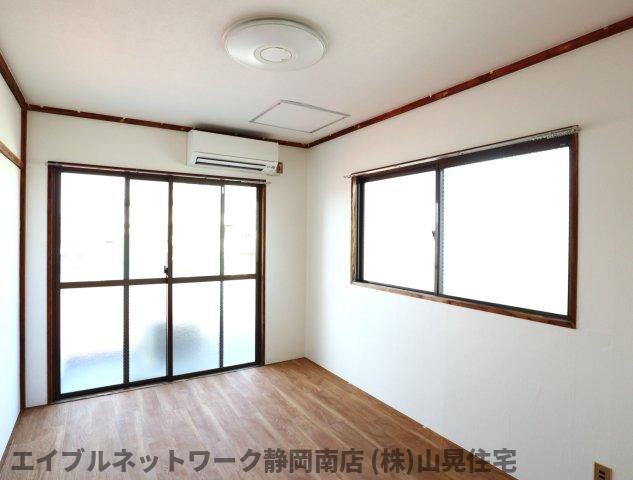 居室・リビング　ゆったり過ごせるリビングです