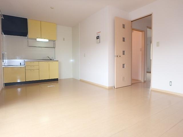 居室・リビング　広々リビング。