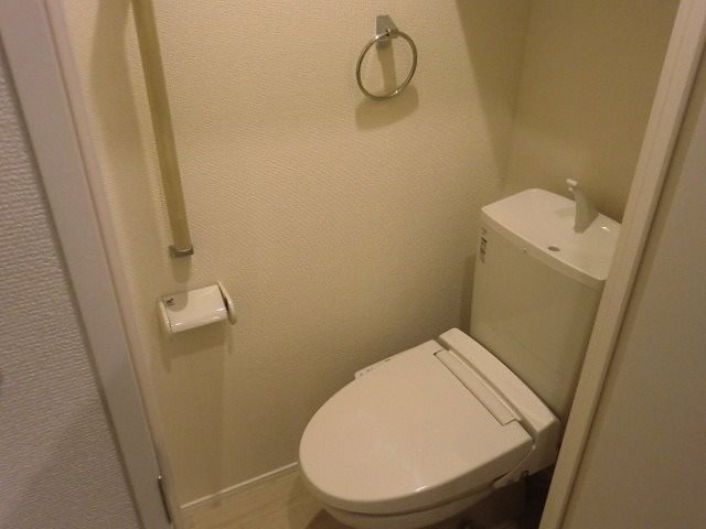 トイレ　同等タイプのイメージ写真です。