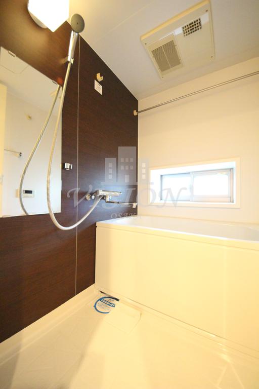 バス・シャワールーム　写真は別タイプのお部屋です。