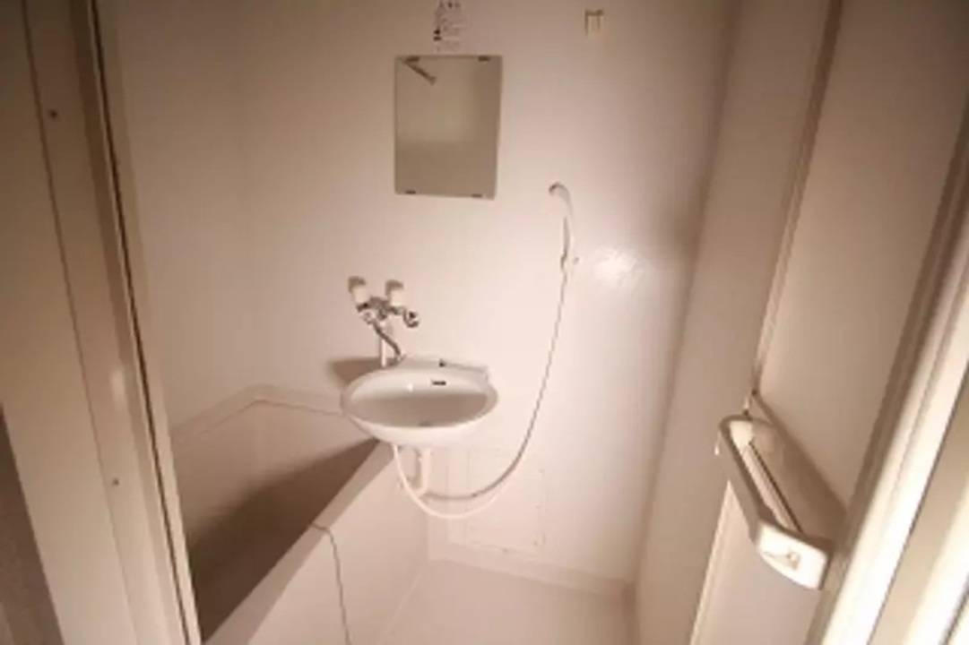 バス・シャワールーム　浴室