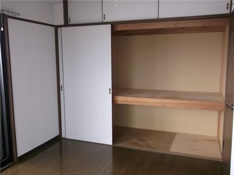 収納　洋室収納