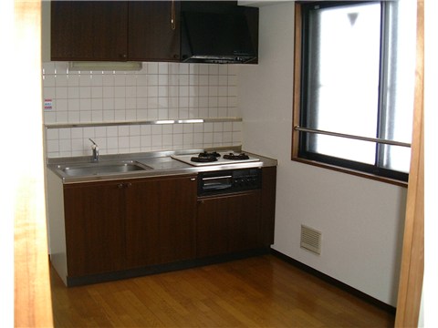 居室・リビング　台所