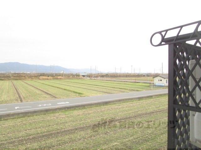 バルコニー　物干しのみ