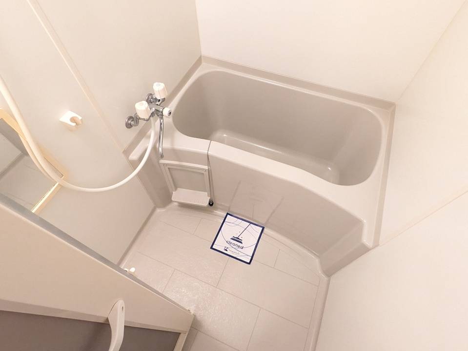 バス・シャワールーム　浴室