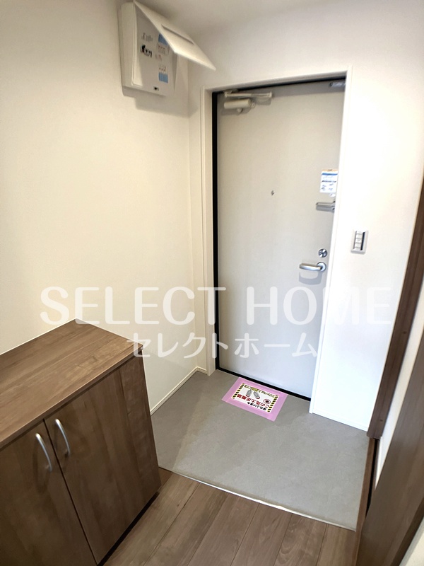 玄関　落ち着いた玄関です