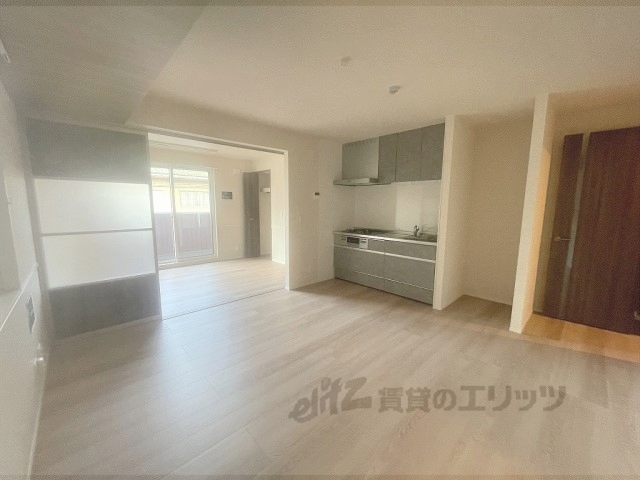 居室・リビング　リビング