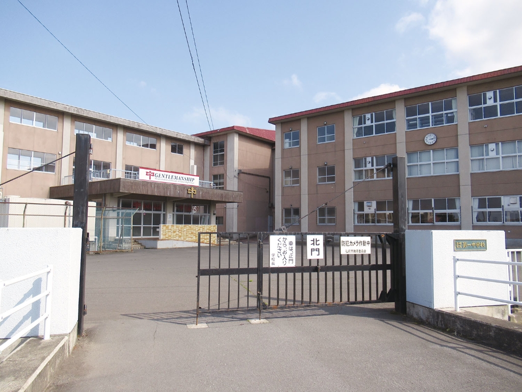 【Ｃａｌｍｅ代官町　Ａの中学校】