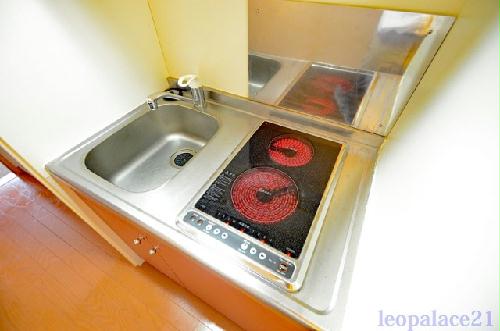 キッチン　設備・使用は号室により異なる為、現況を優先致します。