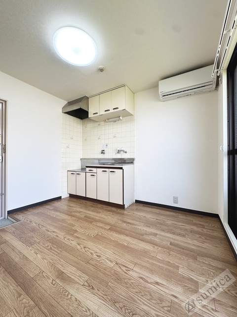 居室・リビング　全室に照明完備♪♪