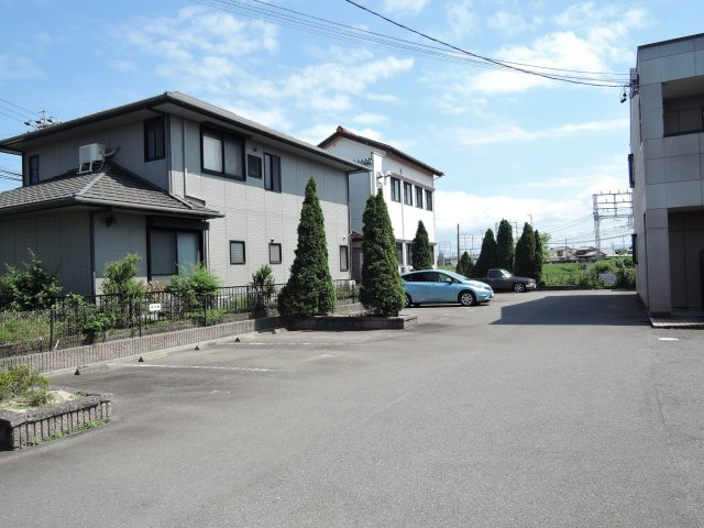 メゾン花　壱番館の駐車場