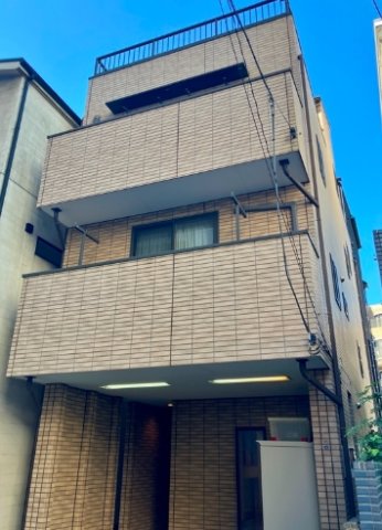 神奈川県横浜市西区楠町（一戸建）の賃貸物件の外観