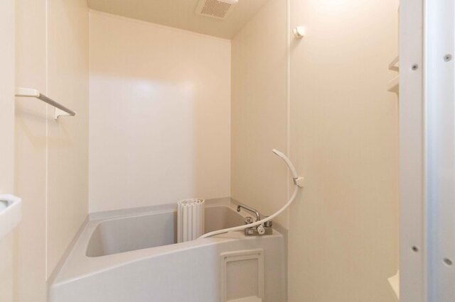 バス・シャワールーム　１０５・バス