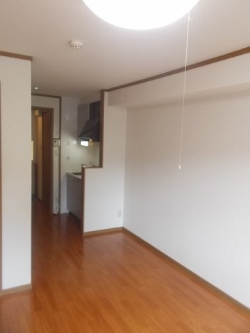 居室・リビング　きれいな内装です