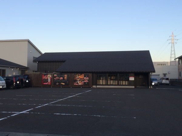 飲食店　もも蔵敦賀店（飲食店）まで750m