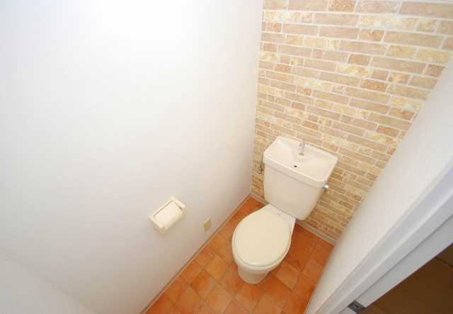 トイレ　トイレ