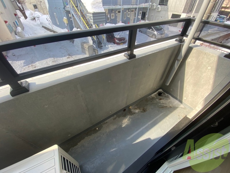 バルコニー　バルコニーが付いていますので一息ついてみてはいかがですか。