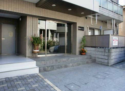 ＪＲ山手線 渋谷駅 徒歩7分 5階建 築23年の外観写真